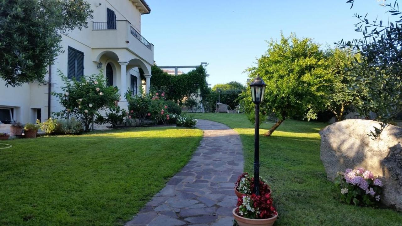 Villa Luce B&B Olbia Exteriér fotografie